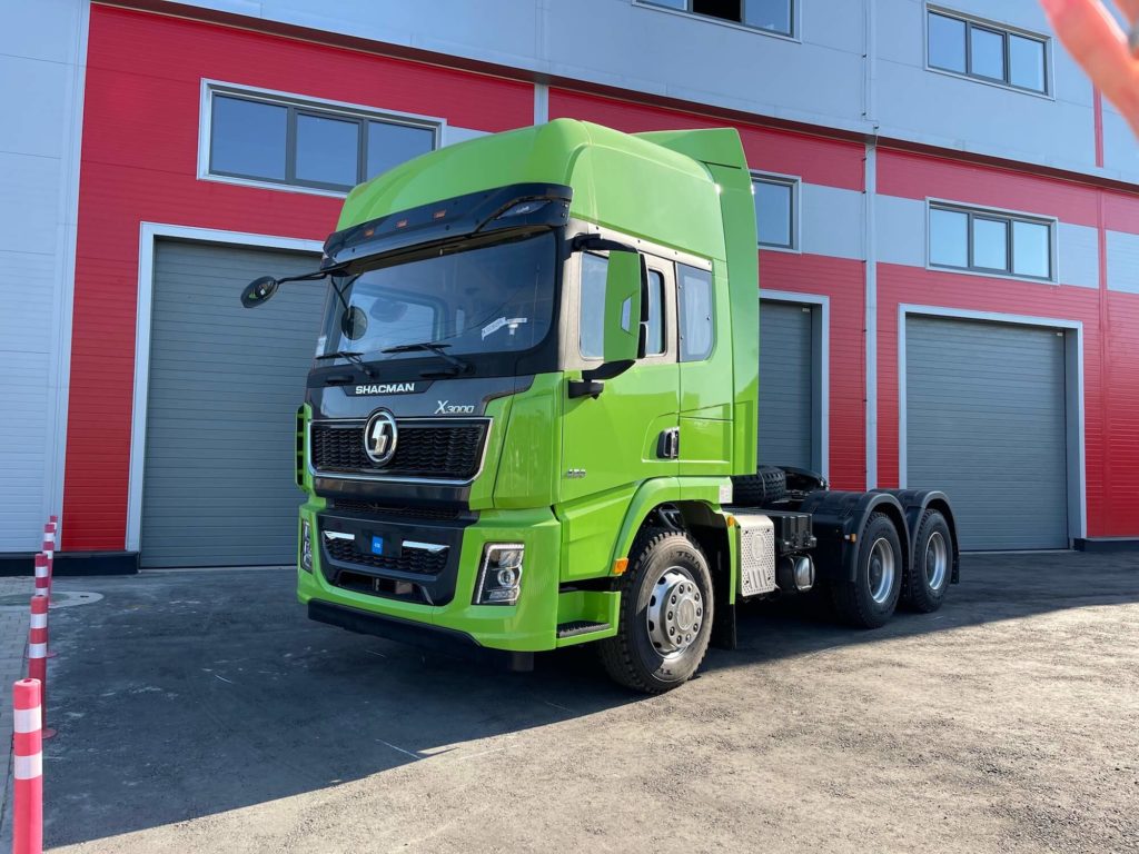 Седельный тягач Shacman 6×4 X3000 (рестайлинг) SX42584V324