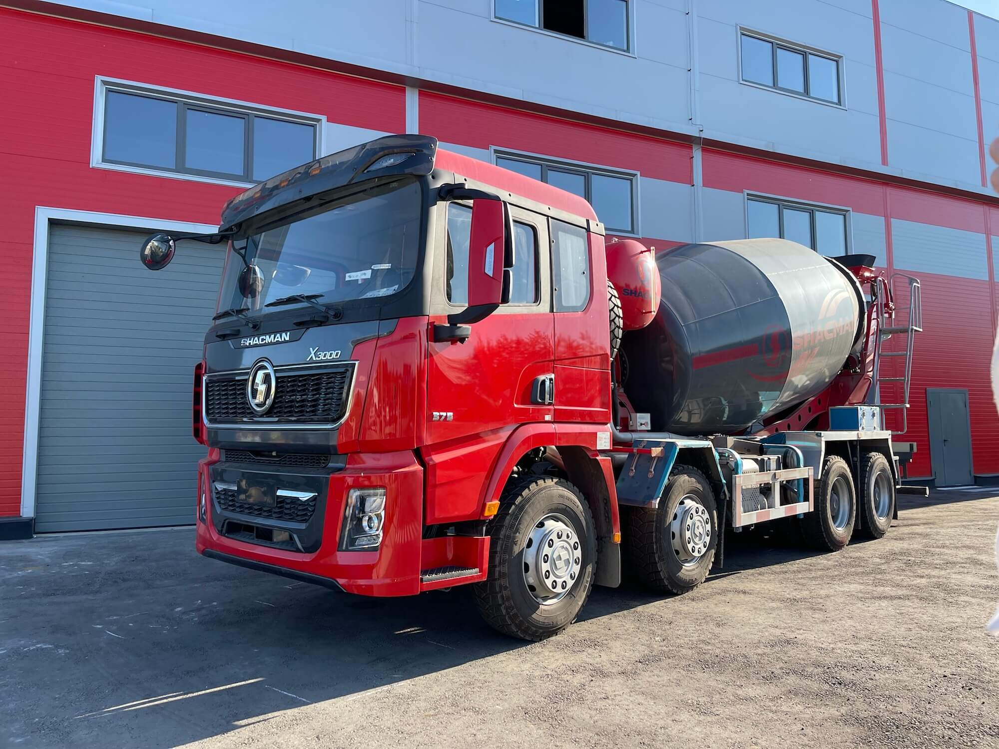 Автобетоносмеситель SHACMAN 8×4 X3000 (рестайлинг)