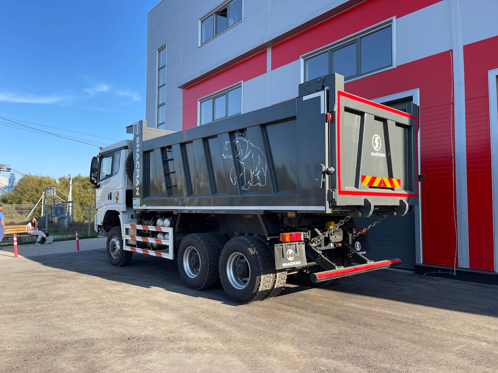 Самосвал Shacman 6×6 X3000 (рестайлинг) SX32586V385