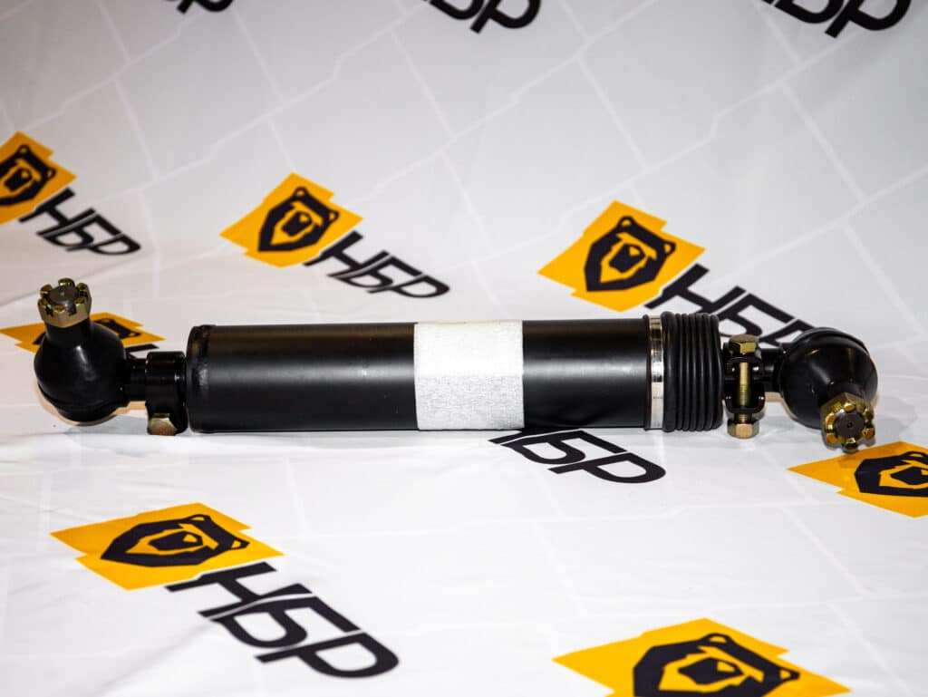 Цилиндр поворота второй оси 8×4