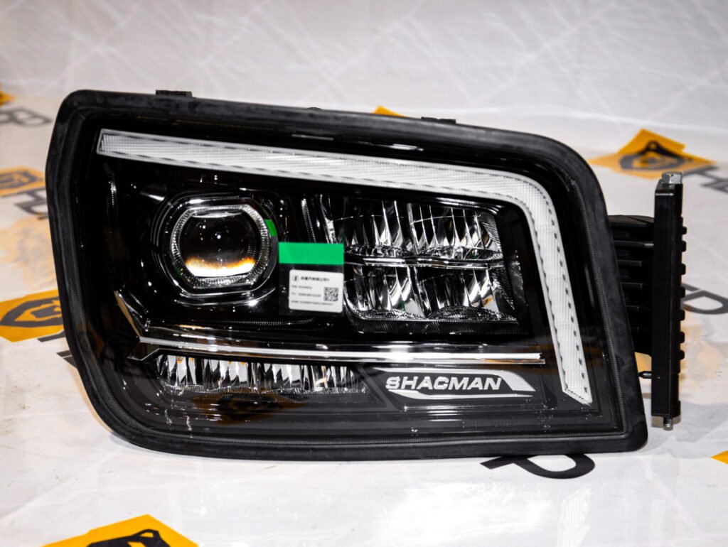 Фара правая в сборе (LED/DRL)