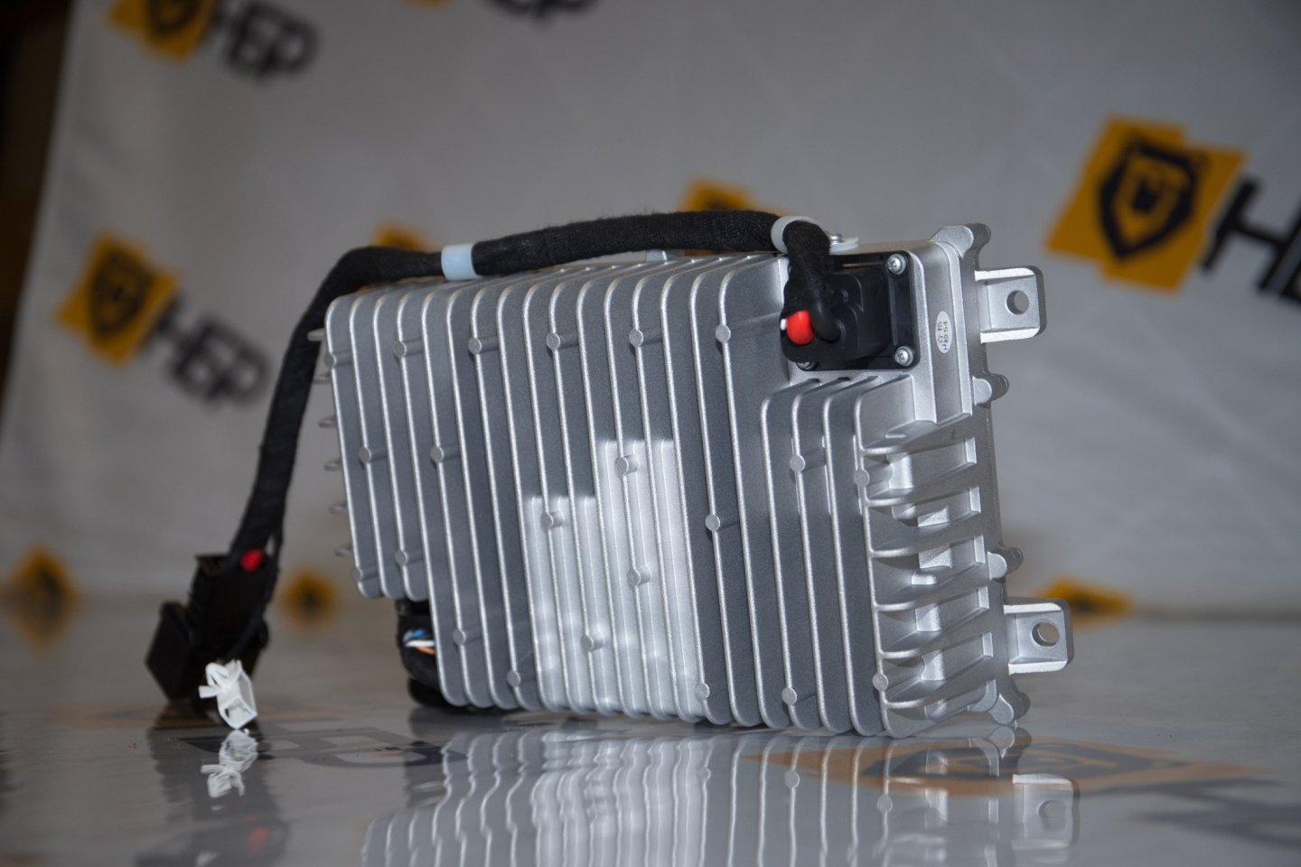 Преобразователь напряжения 1200W