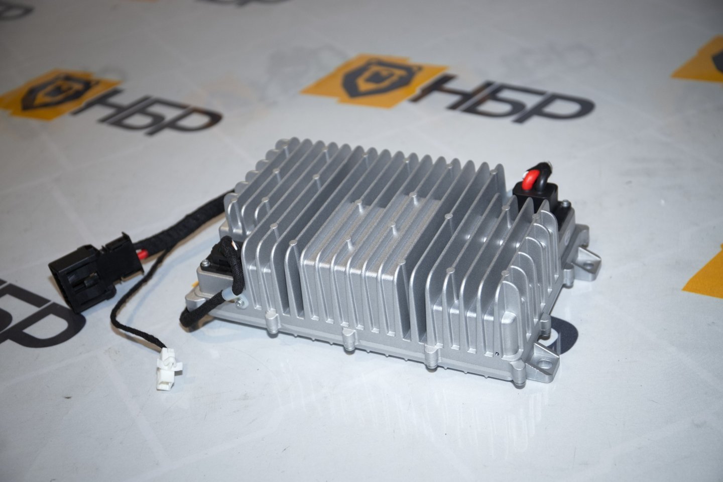 Преобразователь напряжения 1200W