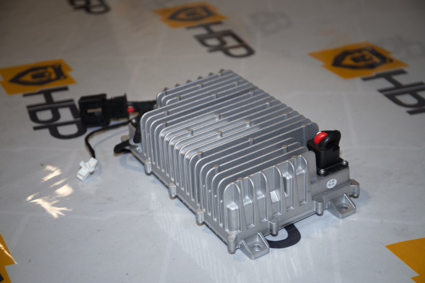 Преобразователь напряжения 1200W