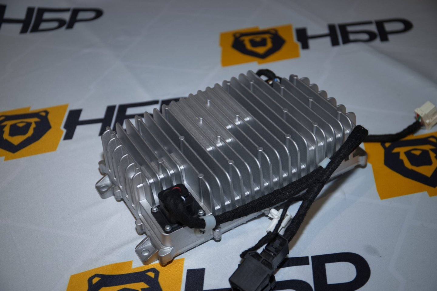 Преобразователь напряжения 1200W