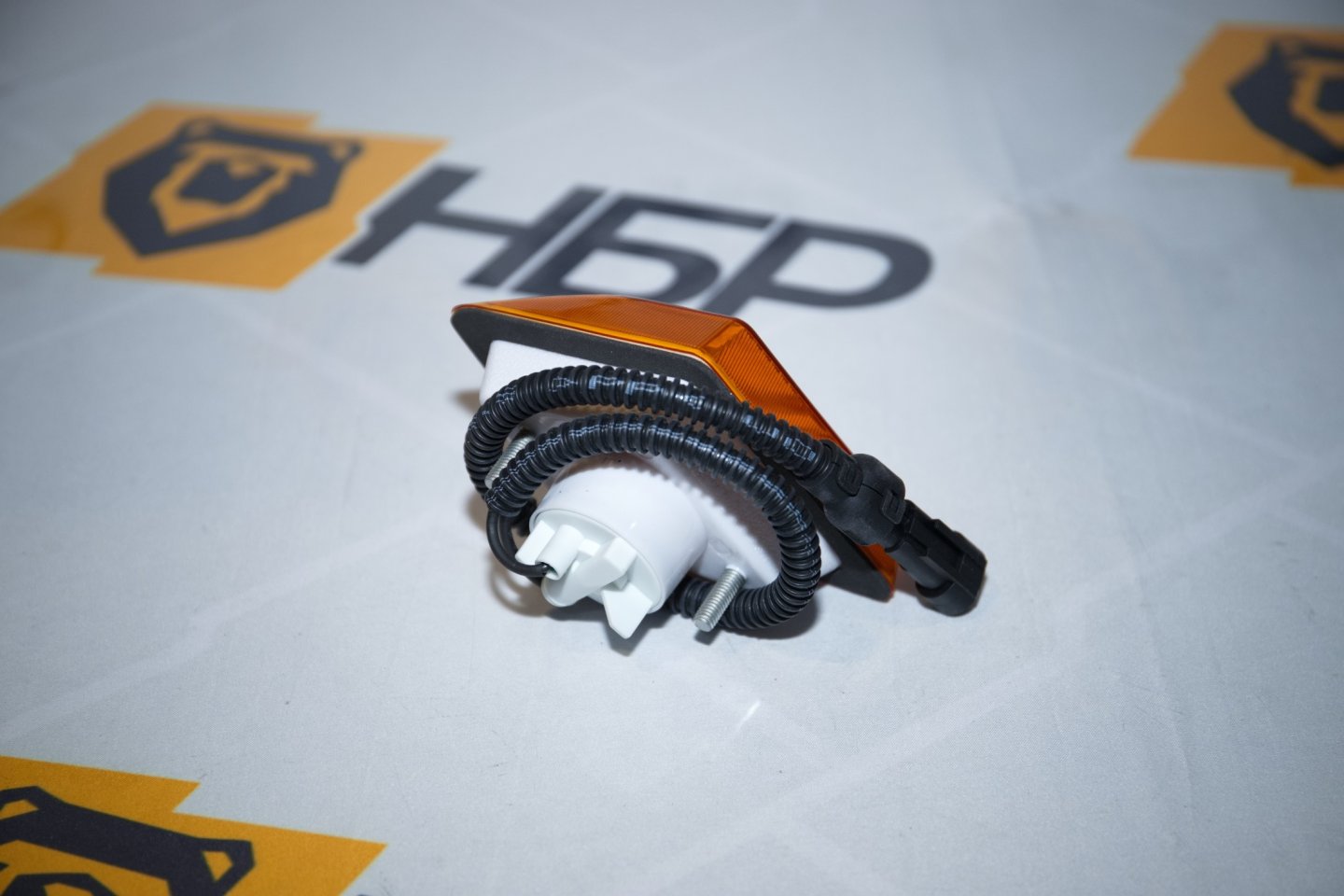 Фонарь повторителя поворота в корпус подножки L X3000