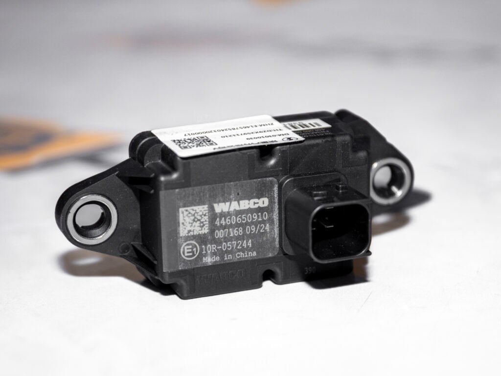 Блок управления ESC (WABCO: 446 065 0810)