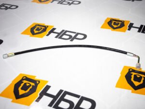 Шланг высокого давления на гидрозамок кабины